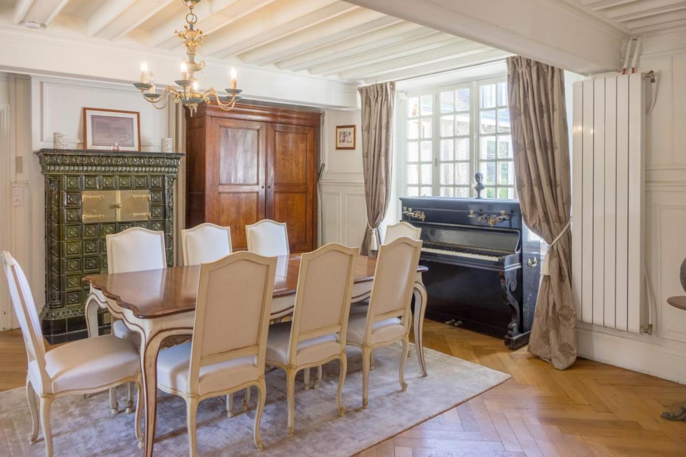 Maison Chaleureuse De 4 A 12 Personnes Neuville-aux-Bois Экстерьер фото