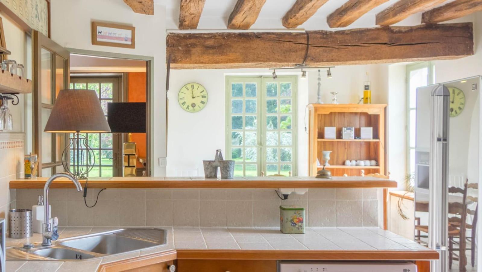 Maison Chaleureuse De 4 A 12 Personnes Neuville-aux-Bois Экстерьер фото
