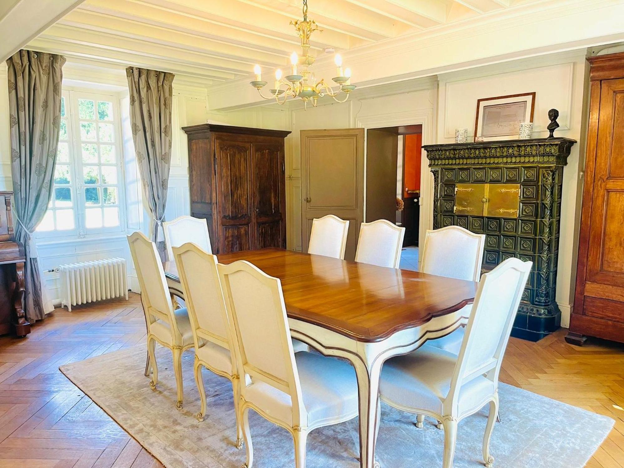 Maison Chaleureuse De 4 A 12 Personnes Neuville-aux-Bois Экстерьер фото